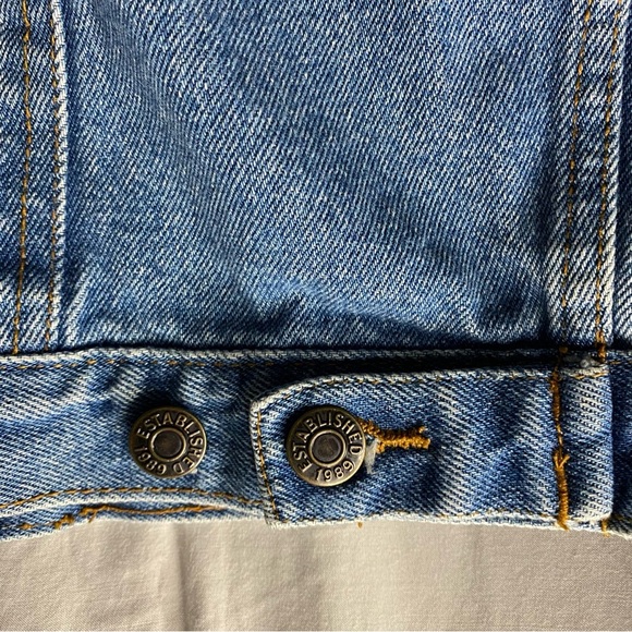 The Childrens Place Denim Youth Girl's Blue Cotton Blend Jeans Jacket Sz L 10-12 - Picture 8 of 10